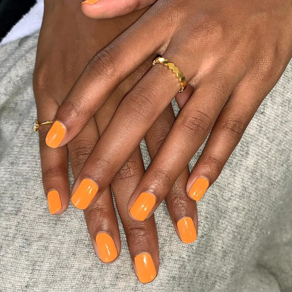 A cor laranja é ótima para o verão 